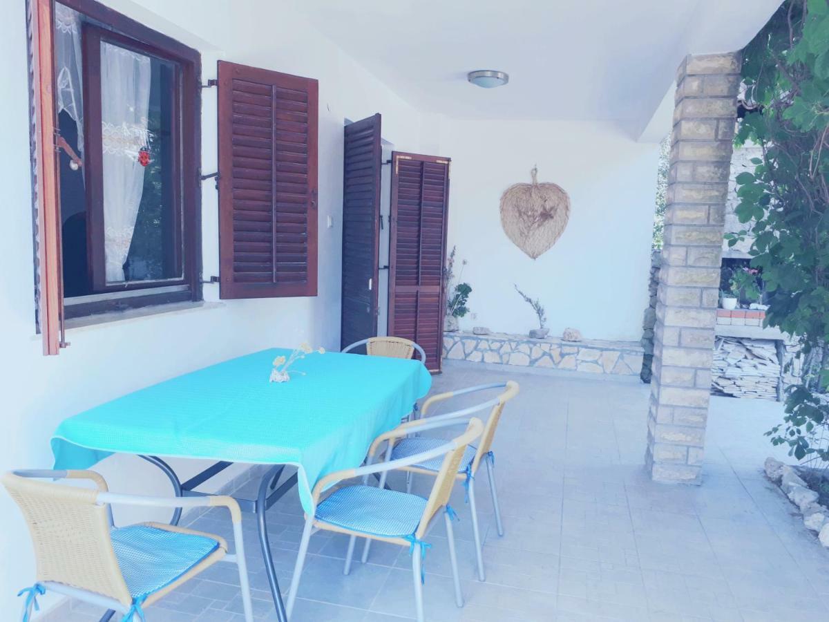 Apartman Fox Apartment Pirovac Exterior photo